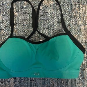 VS SPORT bundle 2 bras